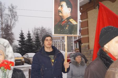 В день рождения Сталина пензенцы возложили цветы к его памятнику