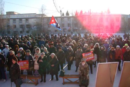 Алтайский край. Коммунисты Бийска организовали митинг горожан против роста тарифов ЖКХ и налогов