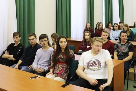 Юрий Афонин в ходе рабочей поездки в Республику Коми встретился со студентами и преподавателями Сыктывкарского государственного университета