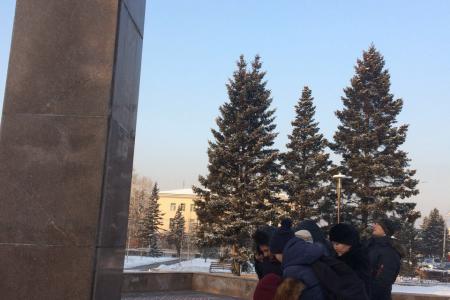 Республика Тува. Комсомол Кызыла принял участие в круглом столе, посвященном Дню рождения Салчака Калбакхорековича Тока