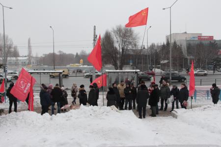 В Самаре состоялась акция, посвященная 138-й годовщине со Дня рождения И.В. Сталина