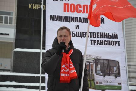 Астраханские коммунисты продолжают борьбу за сохранение троллейбусов