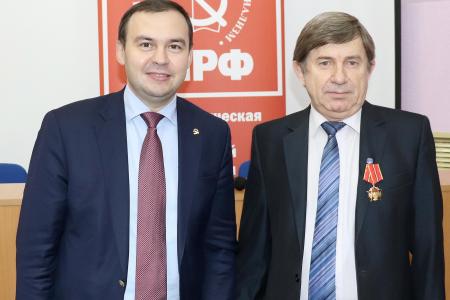 Юрий Афонин в Сыктывкаре провел пресс-конференцию и встретился с партактивом