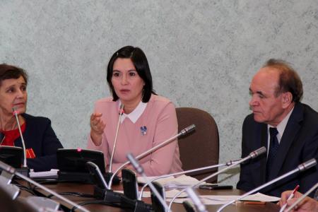«Спасем детей – спасем Россию!». Коммунисты и активисты женского движения из Челябинской области провели круглый стол