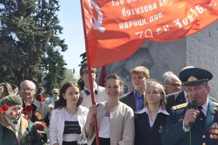 Школа юных журналистов имени Николая Островского в Ярославле награждена медалью ЦК КПРФ