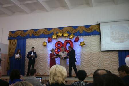 Нижегородская область. Школа-юбиляр получила подарок от КПРФ
