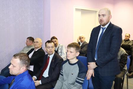 Юрий Афонин в Сыктывкаре провел пресс-конференцию и встретился с партактивом