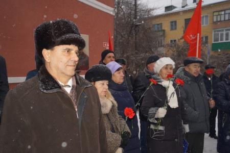В день рождения Сталина пензенцы возложили цветы к его памятнику