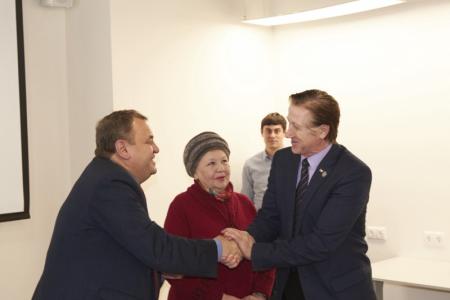 Секретарь Новосибирского обкома КПРФ Ренат Сулейманов презентовал свою книгу «Органы политического сыска в России: от Петра I до Сталина»