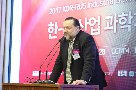 П.С. Дорохин: «Потенциал нашего сотрудничества с Республикой Корея огромен, в том числе и в плане прорыва антироссийских экономических санкций»