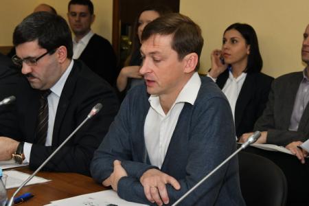 А.А. Ющенко провел в Госдуме круглый стол о развитии технологии информационного моделирования