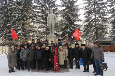 Новосибирские коммунисты отпраздновали 100-летие создания ВЧК