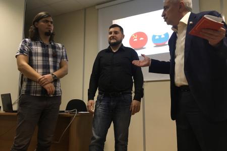 «Рождение и судьба СССР». В Краснодаре при поддержке крайкома КПРФ прошло заседание молодежного дискуссионного клуба  