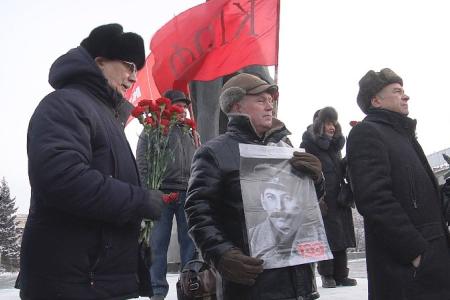 Новосибирские коммунисты почтили память Иосифа Виссарионовича Сталина