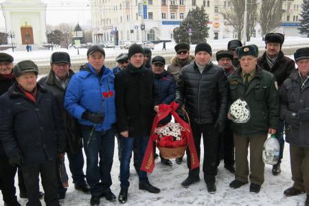 Коммунисты Чувашии почтили память В.И. Ленина