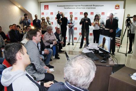 Открылся центр поддержки Павла Грудинина в Челябинске: кандидат в Президенты лично поблагодарил добровольцев по видеосвязи