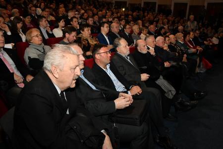 Территорией социального оптимизма должна стать вся Россия