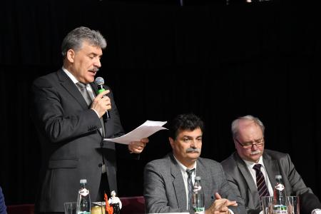 Территорией социального оптимизма должна стать вся Россия