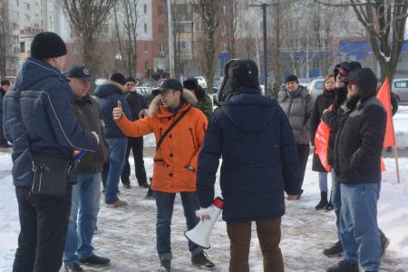 Агитационный автопробег прошёл в Белгороде в поддержку кандидата от КПРФ на выборах президента России П.Н. Грудинина