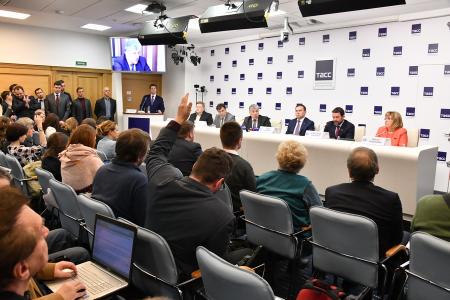 Территорией социального оптимизма должна стать вся Россия