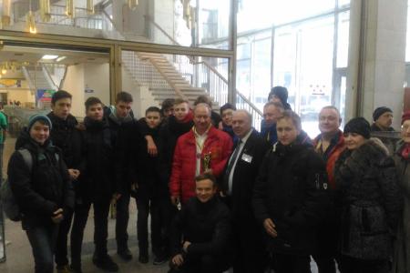 В честь столетия Комсомола вывели новую породу голубей