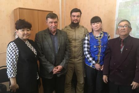 Работники Тувинского рескома посетили один из самых труднодоступных кожуунов - Тоджу
