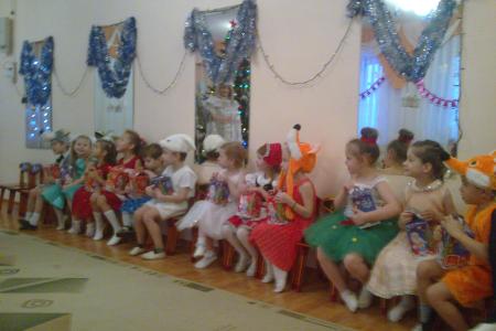 Красный Дед Мороз в Калуге