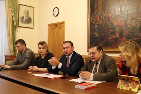 Юрий Афонин провел интернет-совещание с руководством отделений КПРФ Дальневосточного федерального округа