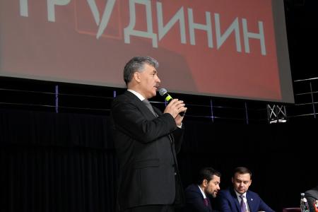 Территорией социального оптимизма должна стать вся Россия