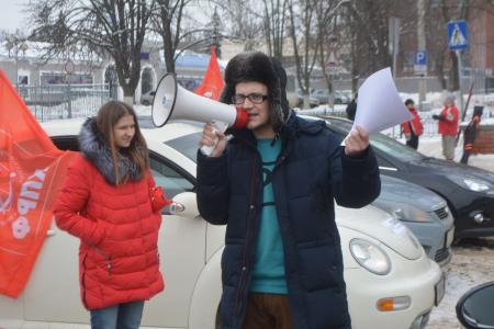 Агитационный автопробег прошёл в Белгороде в поддержку кандидата от КПРФ на выборах президента России П.Н. Грудинина