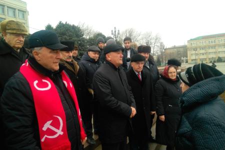 Дагестанские коммунисты и их сторонники почтили память В.И. Ленина