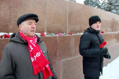 Челябинск: память о Ленине  и его заветы зовут к активной борьбе