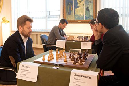 «Спорт-экспресс» пишет о шахматном турнире, проведенном при поддержке КПРФ: «Приятно играть рядом с шедеврами Коровина и Серова»