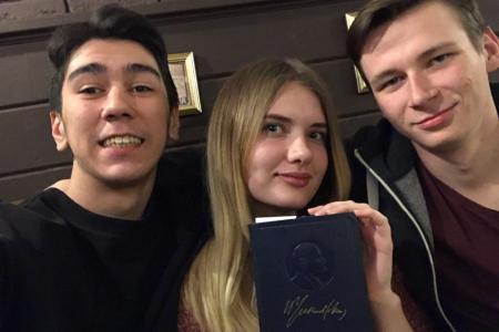 Белгородские комсомольцы продолжают развивать марксистский кружок и проводят идеологические дискуссии