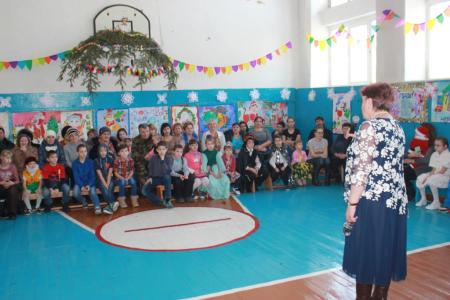 Тюменские коммунисты организовали пятнадцать новогодних мероприятий для детей и взрослых 