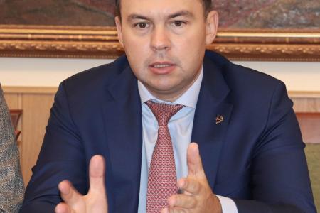Юрий Афонин провел видеоконференцию с партийными организациями Северо-Западного федерального округа