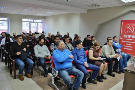 В Челябинске состоялось первое собрание сторонников Павла Грудинина