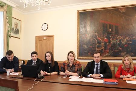 Юрий Афонин провел видеоконференцию с парторганизациями Центрального федерального округа