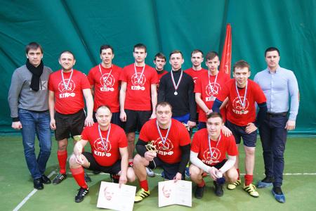 В честь столетия Красной Армии Ульяновский обком КПРФ организовал праздничный митинг и спортивные турниры
