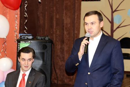 Юрий Афонин поздравил учеников московской школы №892 с открытием шахматного клуба 