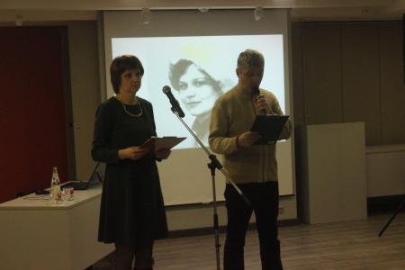 «Её слова вдохновляют нас на борьбу». Ярославцы почтили память Ирины Бариновой