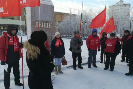 В Салехарде прошел митинг «За социальную справедливость!»