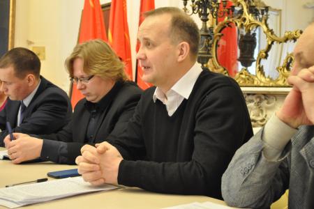 Ленинградские комсомольцы провели круглый стол: "100 лет принятию декрета об отделении церкви от государства"