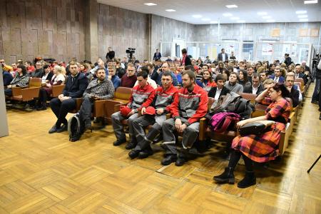 «Государственную поддержку производству!». П.Н. Грудинин выступил перед трудовым коллективом машиностроителей