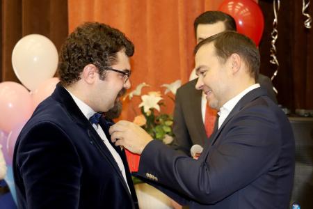 Юрий Афонин поздравил учеников московской школы №892 с открытием шахматного клуба 