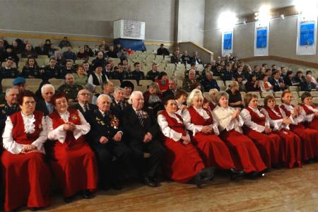 Курская область. Н.Н. Иванов принял участие в торжественном собрании в честь 100-летия Рабоче-Крестьянской Красной Армии и Военно-Морского Флота