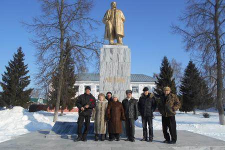 Тамбовская область. Коммунисты вышли на улицы в честь 100-летия Красной Армии