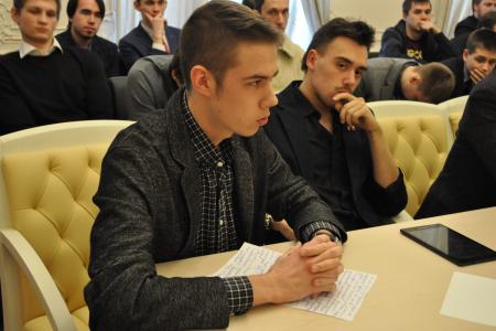 Ленинградские комсомольцы провели круглый стол: "100 лет принятию декрета об отделении церкви от государства"