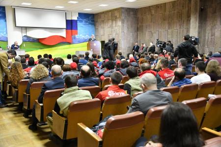 «Государственную поддержку производству!». П.Н. Грудинин выступил перед трудовым коллективом машиностроителей