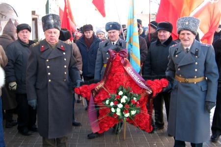 Слава Советской Красной Армии! Акция калужских коммунистов